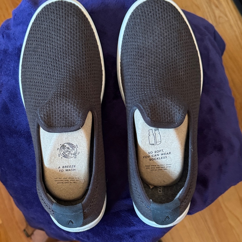 Women’s Allbirds, gray and extra comfy